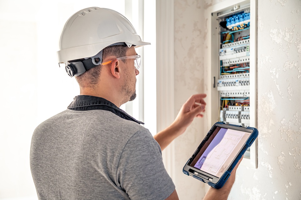 Modern Electrical Safety Trends For Today’s Homeowners